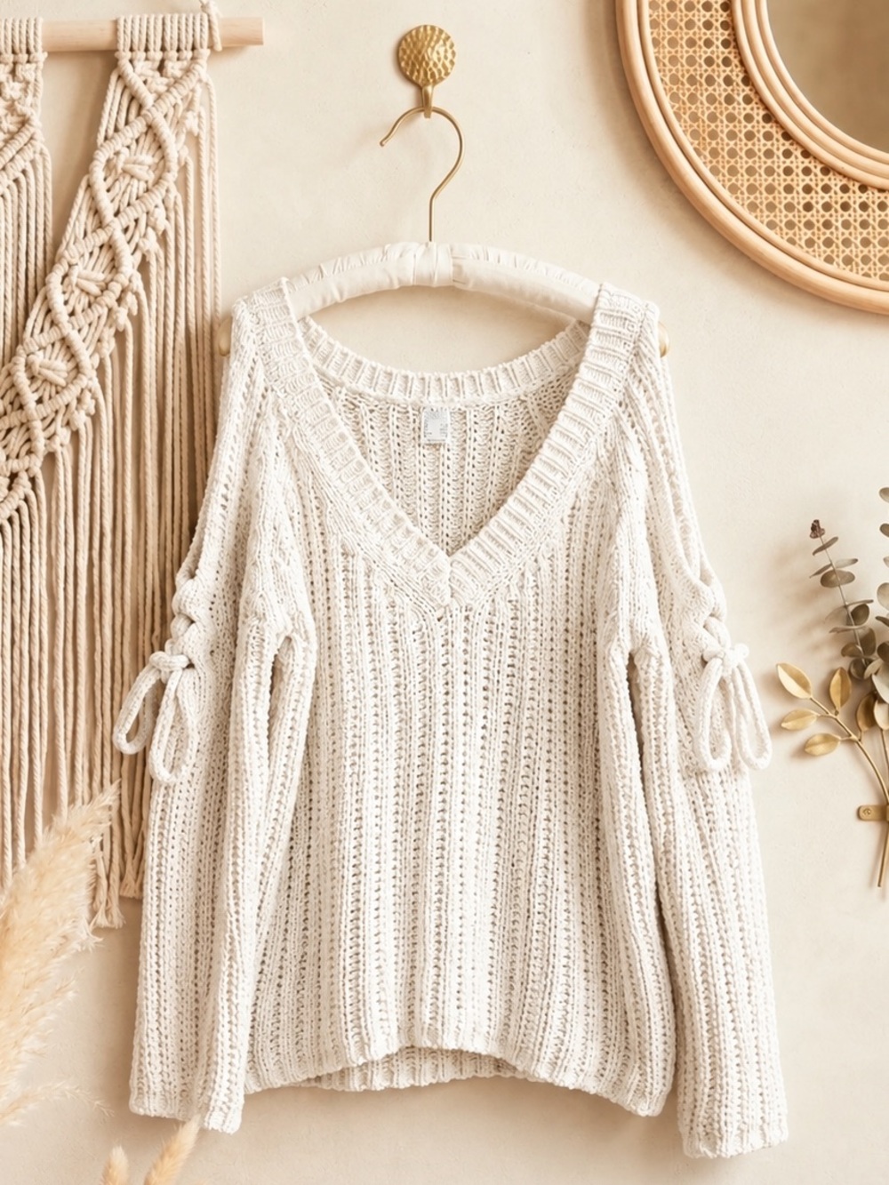 VENUS Cream Cold Shoulder Knit V-Neck Sweater with Sleeve Ties